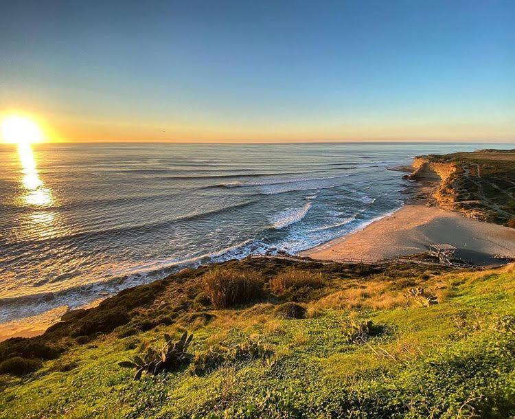 Ericeira Soulsurfers Guesthouse Esterno foto