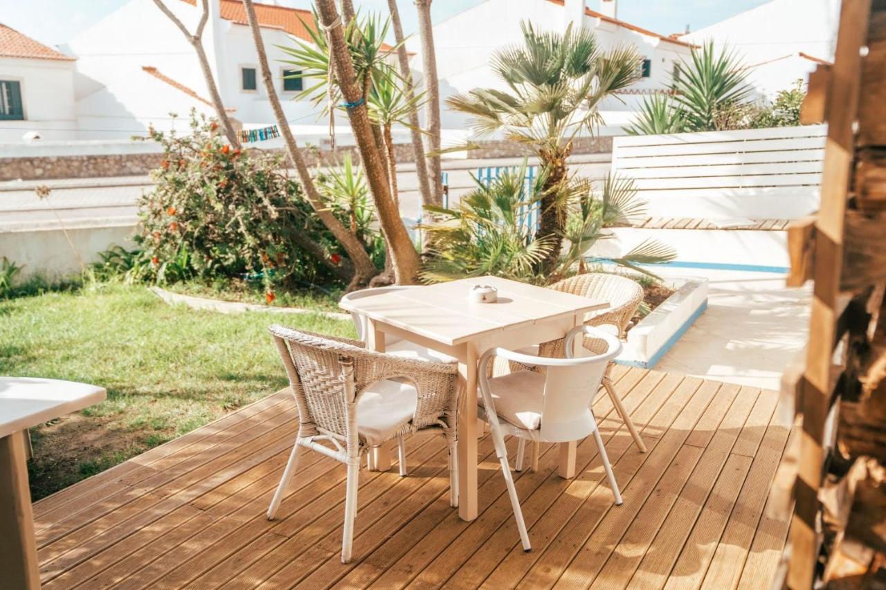 Ericeira Soulsurfers Guesthouse Esterno foto