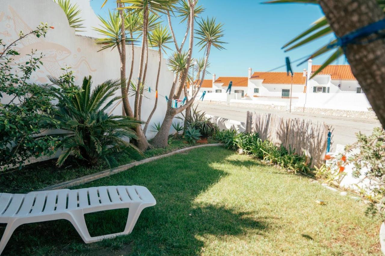 Ericeira Soulsurfers Guesthouse Esterno foto
